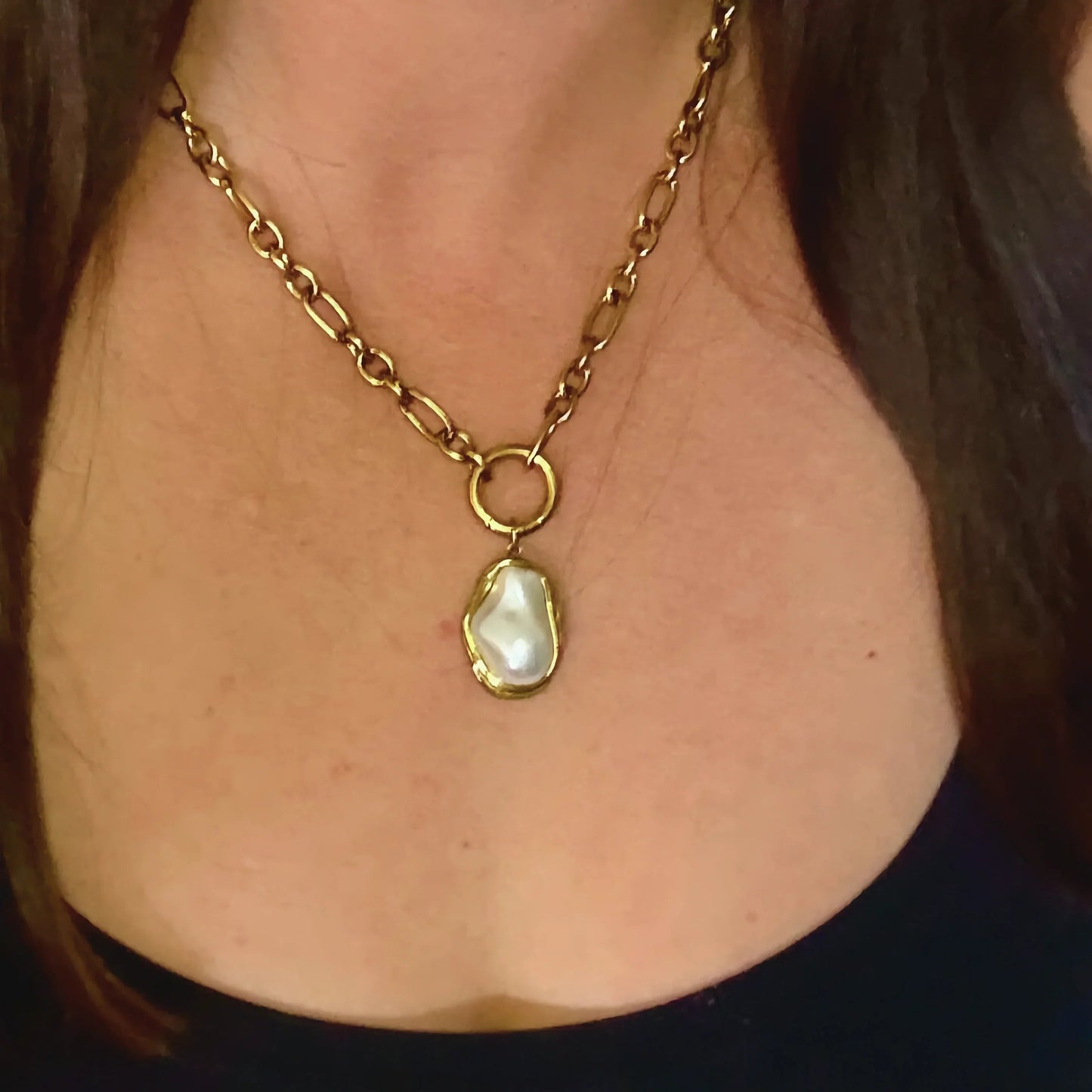 [Gaonasi]Shelby Mother Of Pearl Pendant