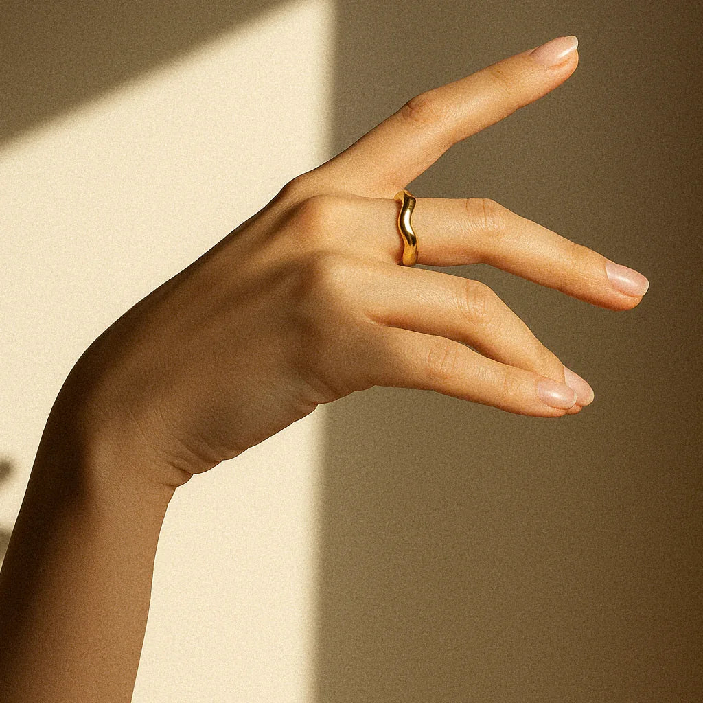 [Gaonasi]Lunaria Gold Wave Ring