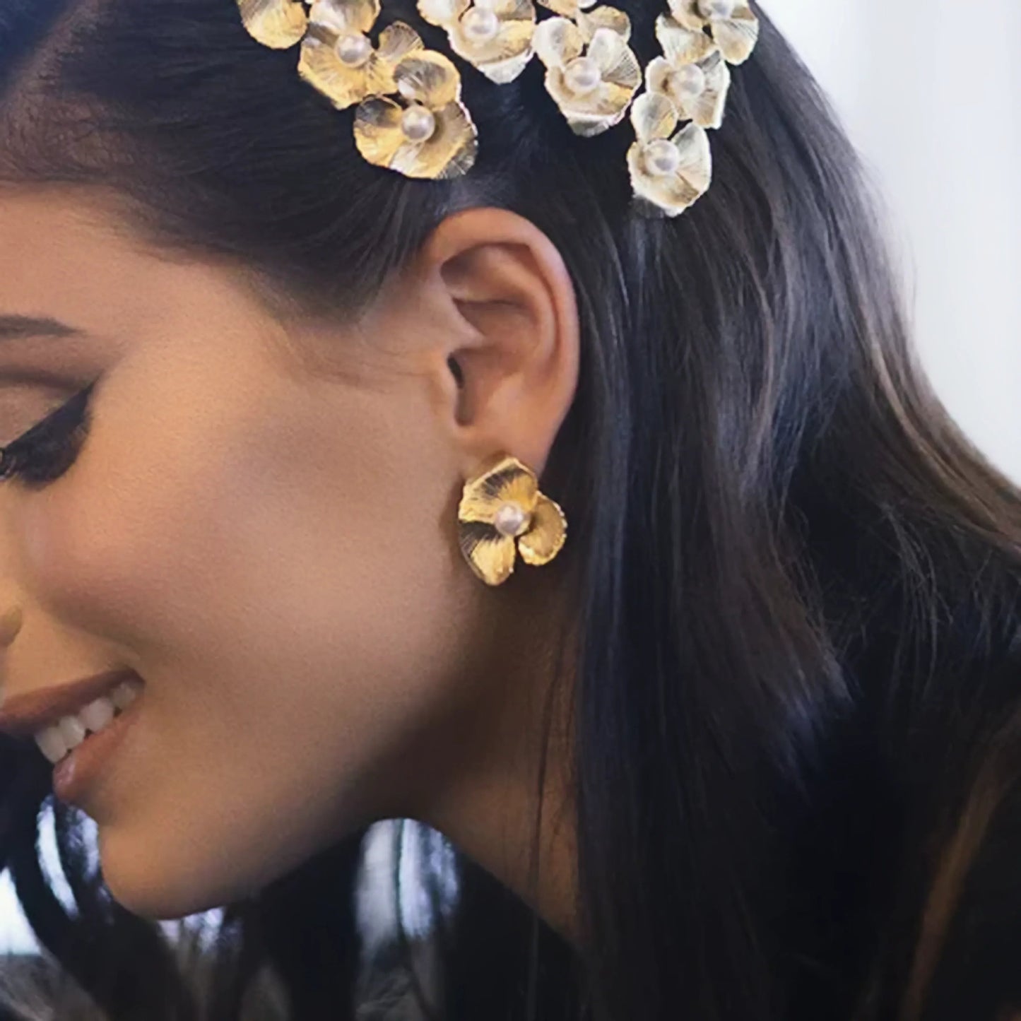 [Gaonasi]Klara Floral Pearl Earrings