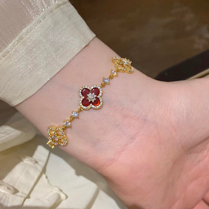 [Gaonasi]CLOVER 5 MOTIF PINK BLUE RED WHITE BRACELET