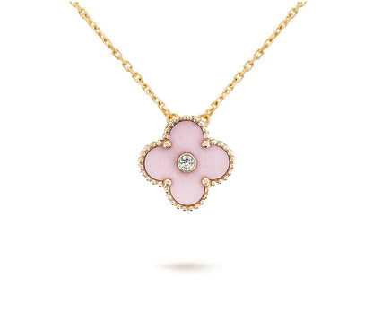 [Gaonasi]CLOVER 15MM CHRISTMAS LIMITED EDITION SINGLE FLOWER NECKLACE
