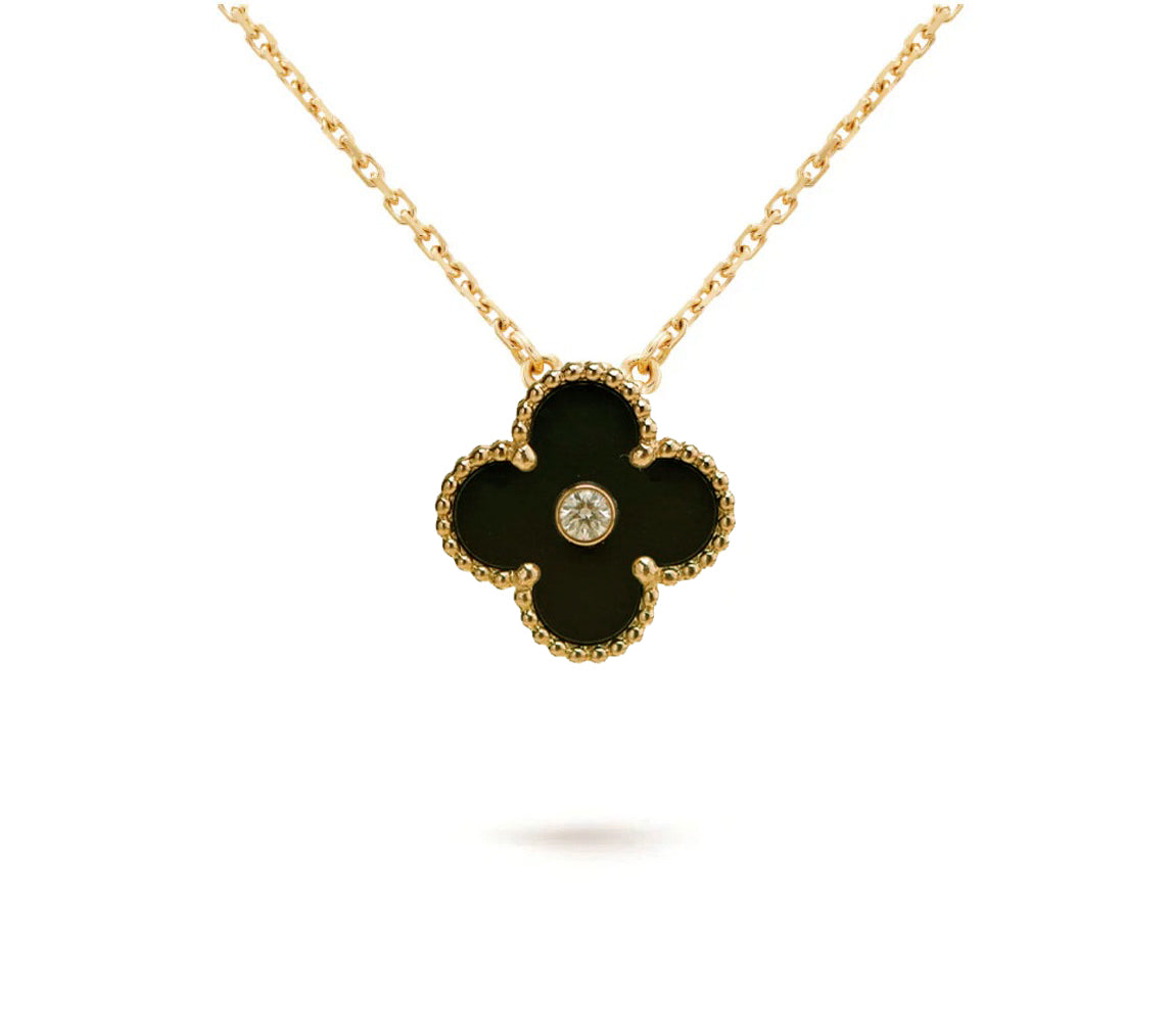 [Gaonasi]CLOVER 15MM CHRISTMAS LIMITED EDITION SINGLE FLOWER NECKLACE