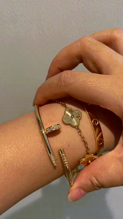 [Cadisa] Clover & Love & Juste 3-Piece Gold Bracelet Stack Set
