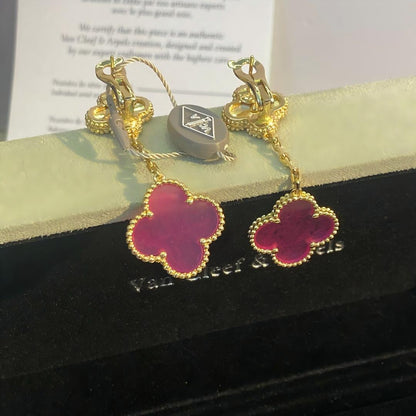 [Cadisa]NEW CLOVER 2 MOTIF PINK ENAMEL EARRINGS