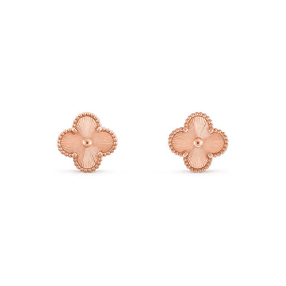 [Gaonasi]CLOVER 15MM EARRINGS COLLECTION
