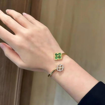 [Cadisa JEWELRY] OPERA TULLE  GOLD BRACELET WITH ENAMEL BACKGROUND