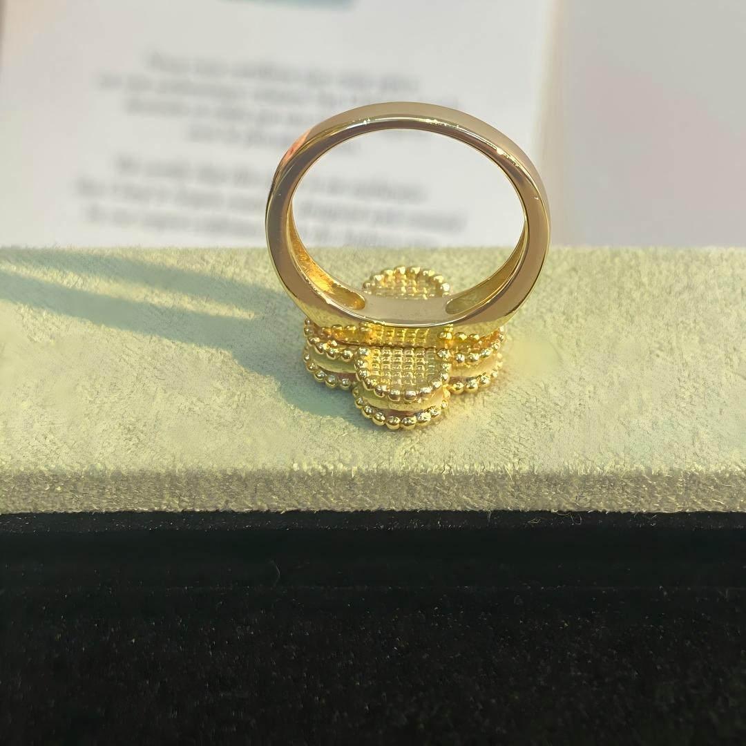 [Cadisa]NEW CLOVER PINK ENAMEL RINGS