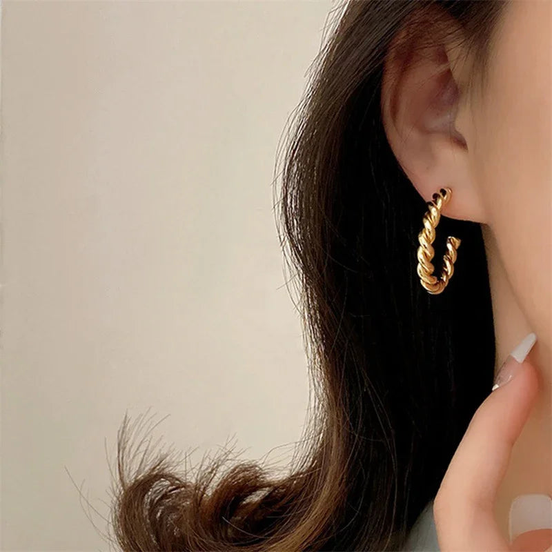 [Gaonasi]Gigi Twist Gold Earrings