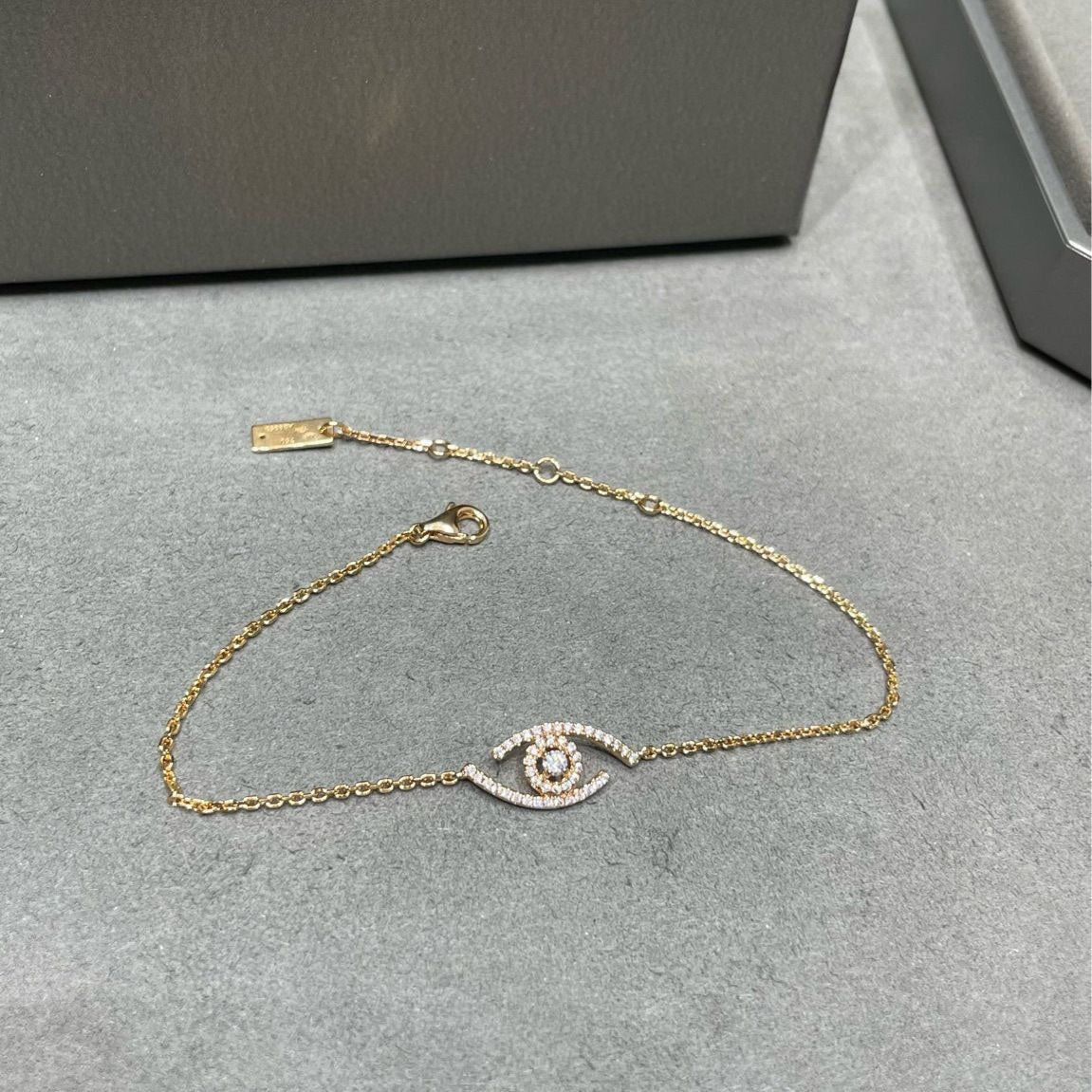 [Cadisa]Lucky Eye Pave-Set Diamond Bracelet