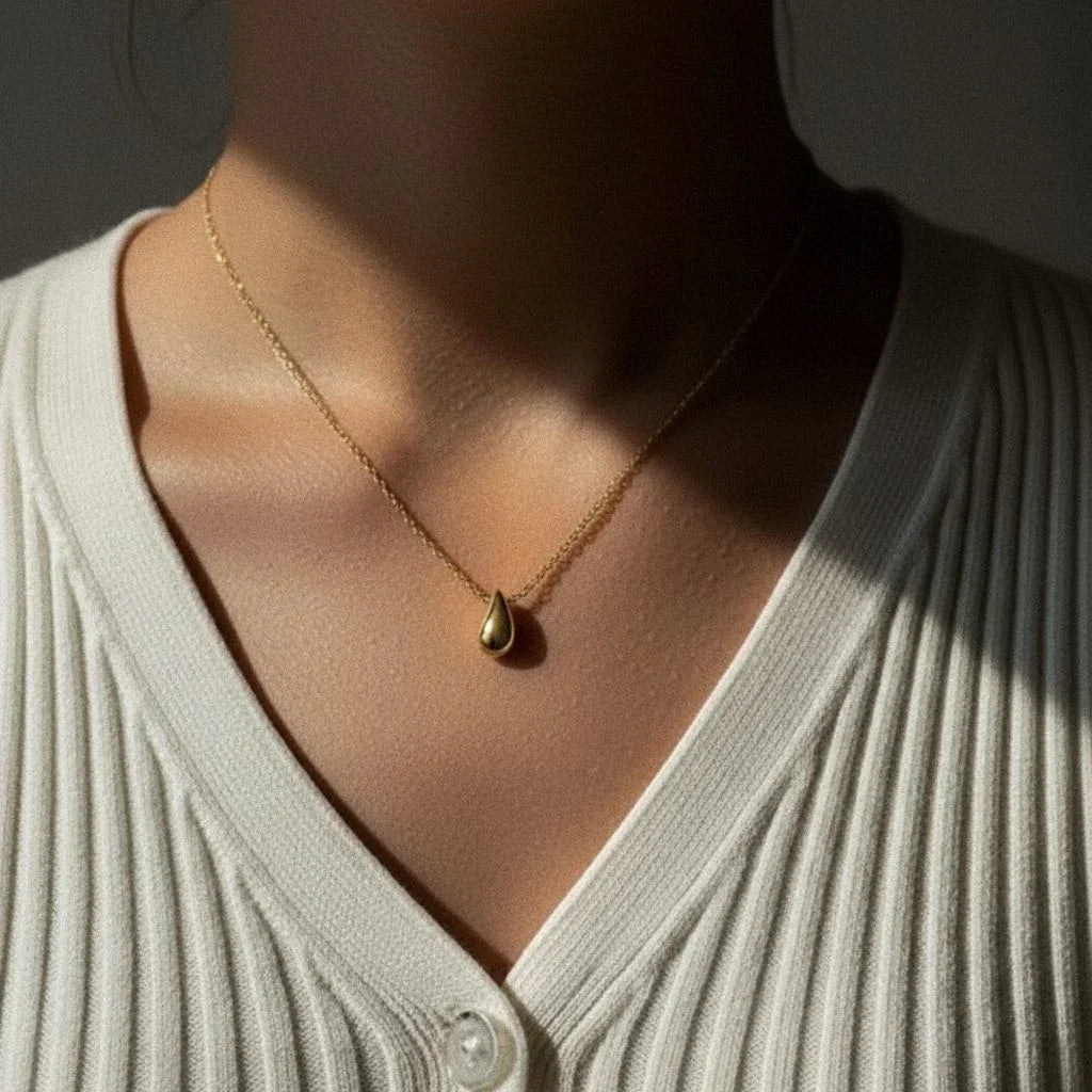 [Gaonasi]Marcelline Gold Teardrop Pendant