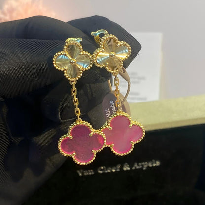 [Cadisa]NEW CLOVER 2 MOTIF PINK ENAMEL EARRINGS