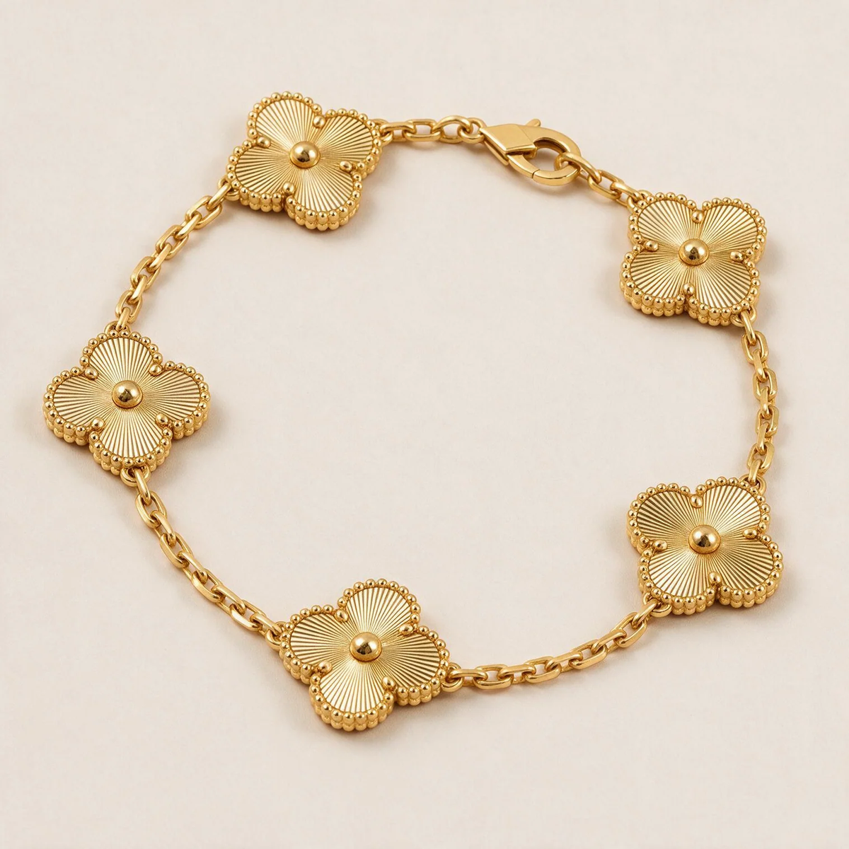 [Cadisa] Clover & Love & Juste 3-Piece Gold Bracelet Stack Set