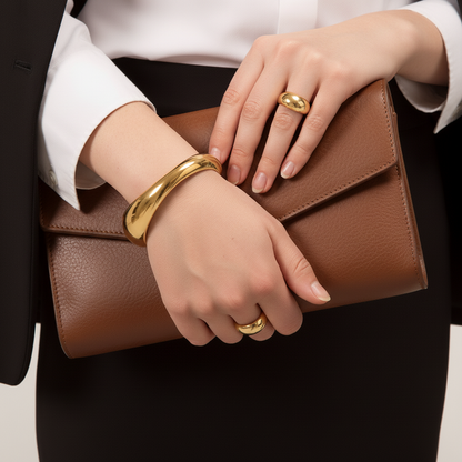 [Gaonasi]Jessa Sculpted Gold Bangle