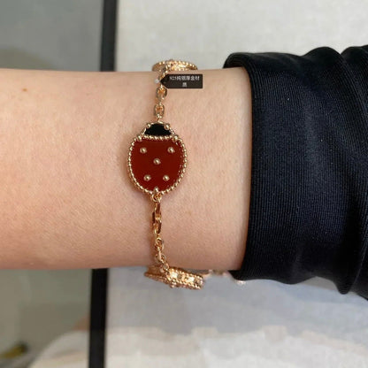 [Gaonasi]LUCKY SPRING 5 MOTIF BRACELET