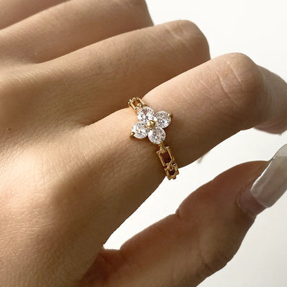 [Gaonasi]Clestine Diamond Petal Ring