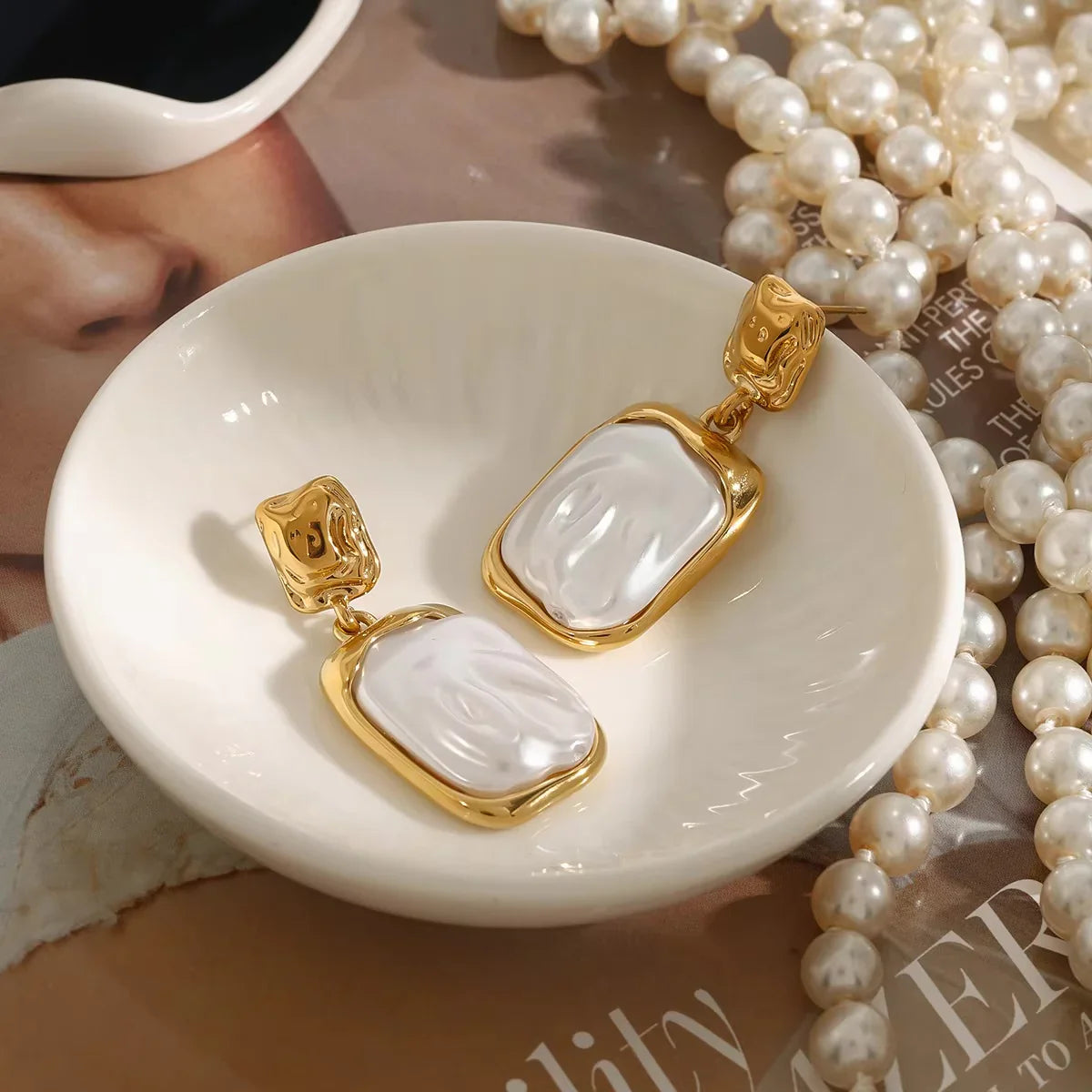 [Gaonasi]Brittany Freshwater Pearl Slate Earrings