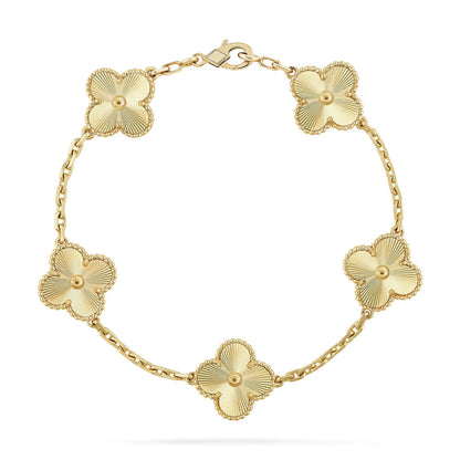 [Cadisa] CLASH & Clover Laser 5-Motif & LOVE Brushed Bracelet Stack Set