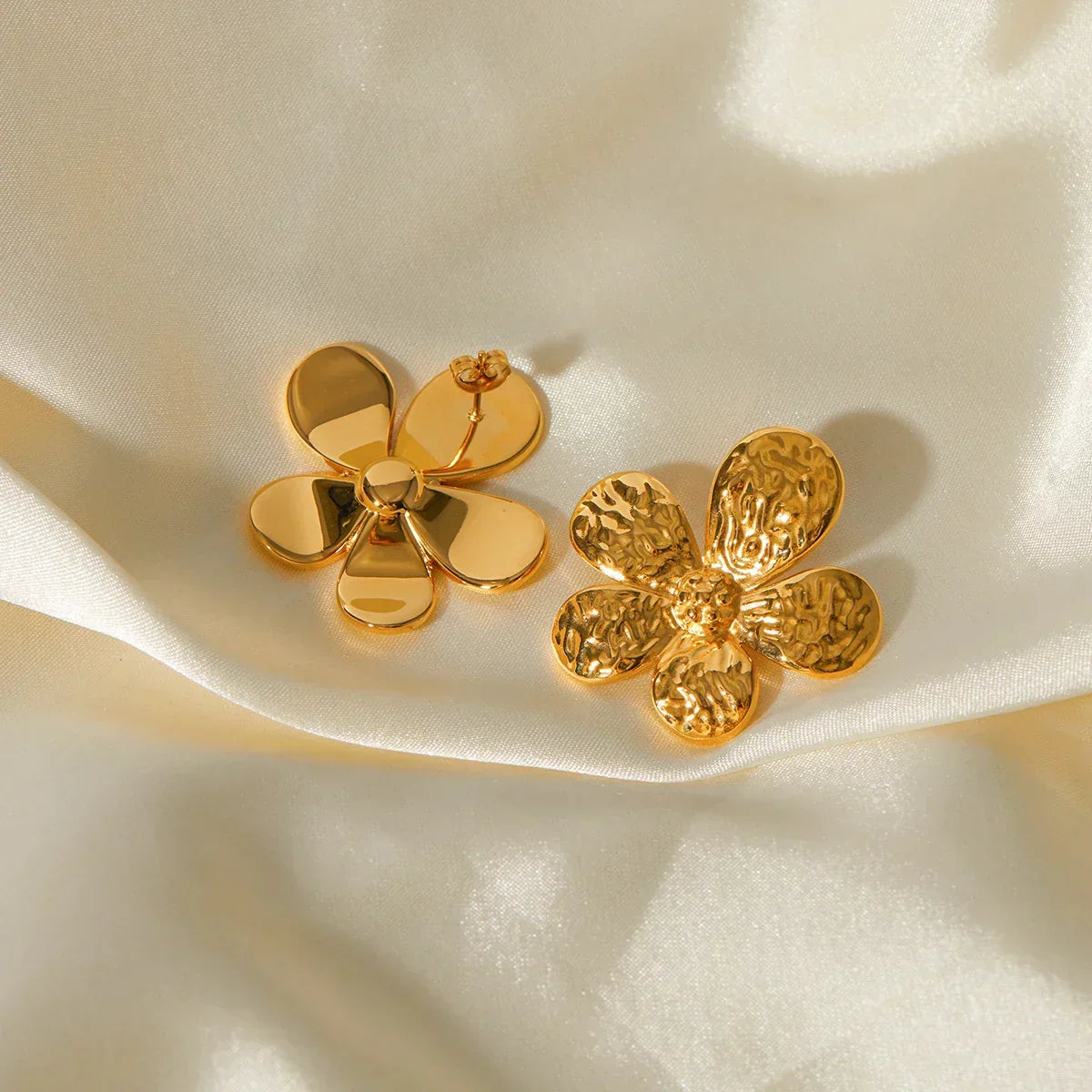 [Gaonasi]Daisy Gold Earrings