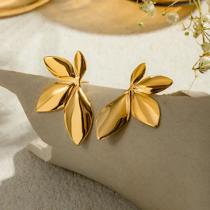 [Gaonasi]Velle Gold Petal Earrings