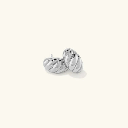 [Gaonasi]Croissant Huggie Earrings