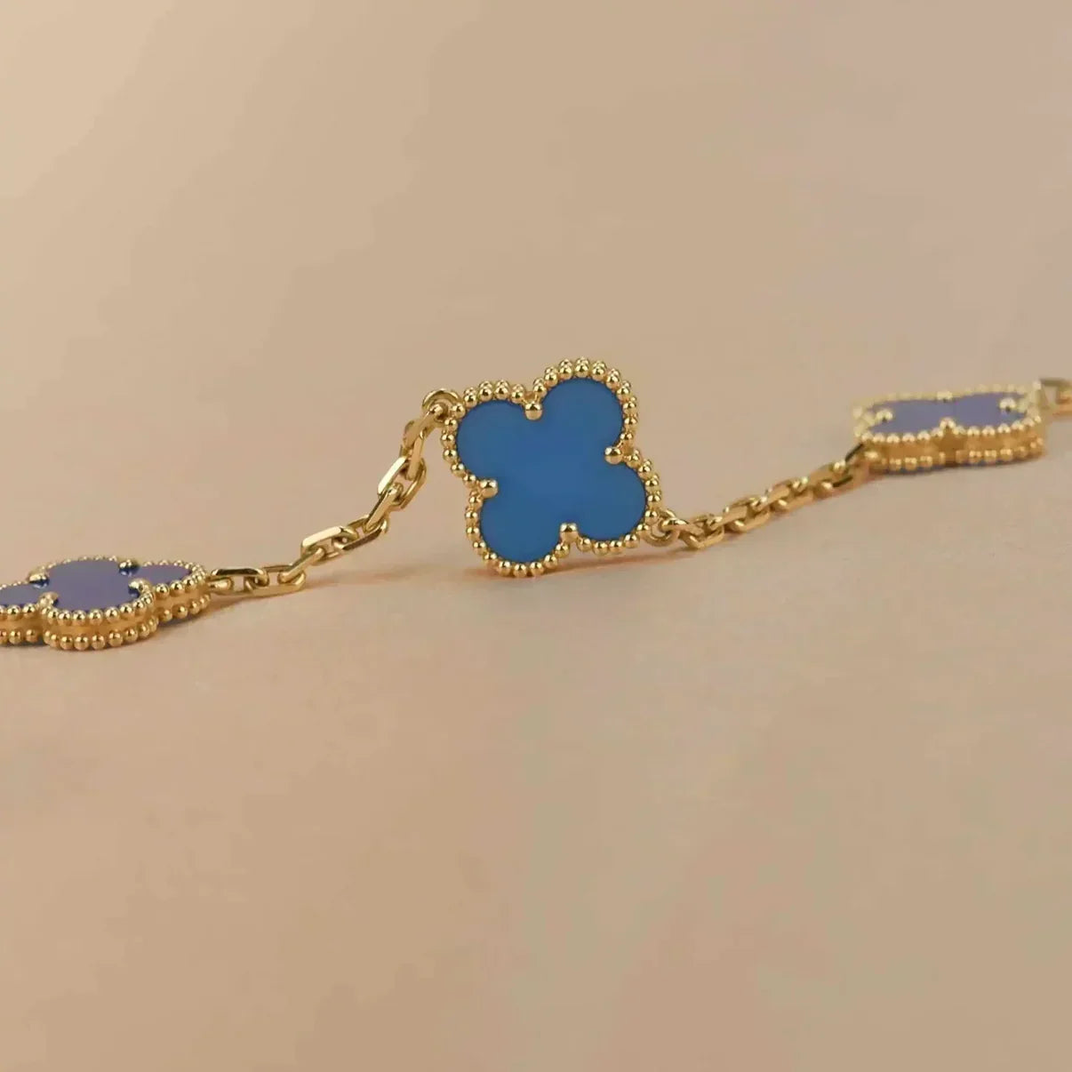 [Gaonasi] CLOVER 5 MOTIF BLUE AGATE BRACELET COLLECTION