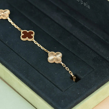 [Gaonasi] CLOVER 5 MOTIF RED CORNELIAN BRACELET COLLECTION