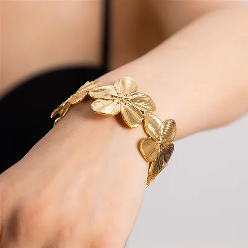 [Gaonasi]Ophelie Gold Floral Bangle