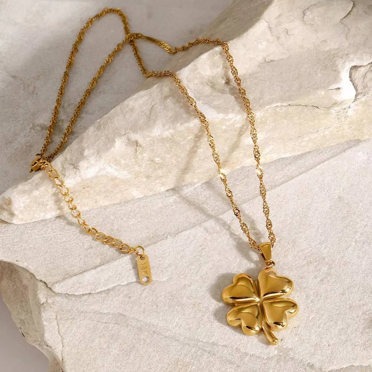 [Gaonasi]Ella Clover Gold Necklace
