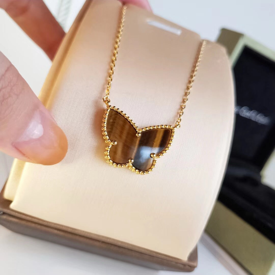 [Gaonasi] TIGER__ EYE BUTTERFLY NECKLACE