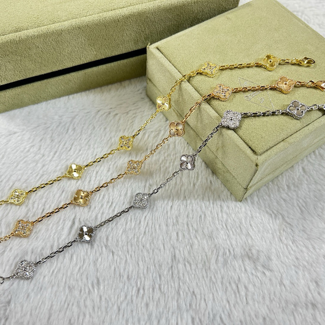 [Gaonasi]CLOVER 6 MOTIF DIAMOND LASER BRACELET