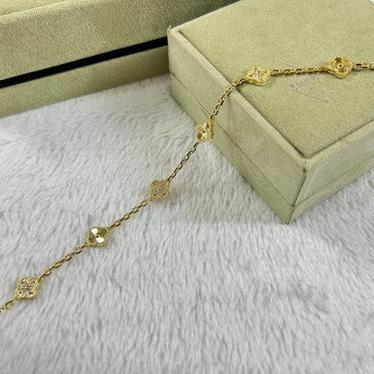 [Gaonasi]CLOVER 6 MOTIF DIAMOND LASER BRACELET