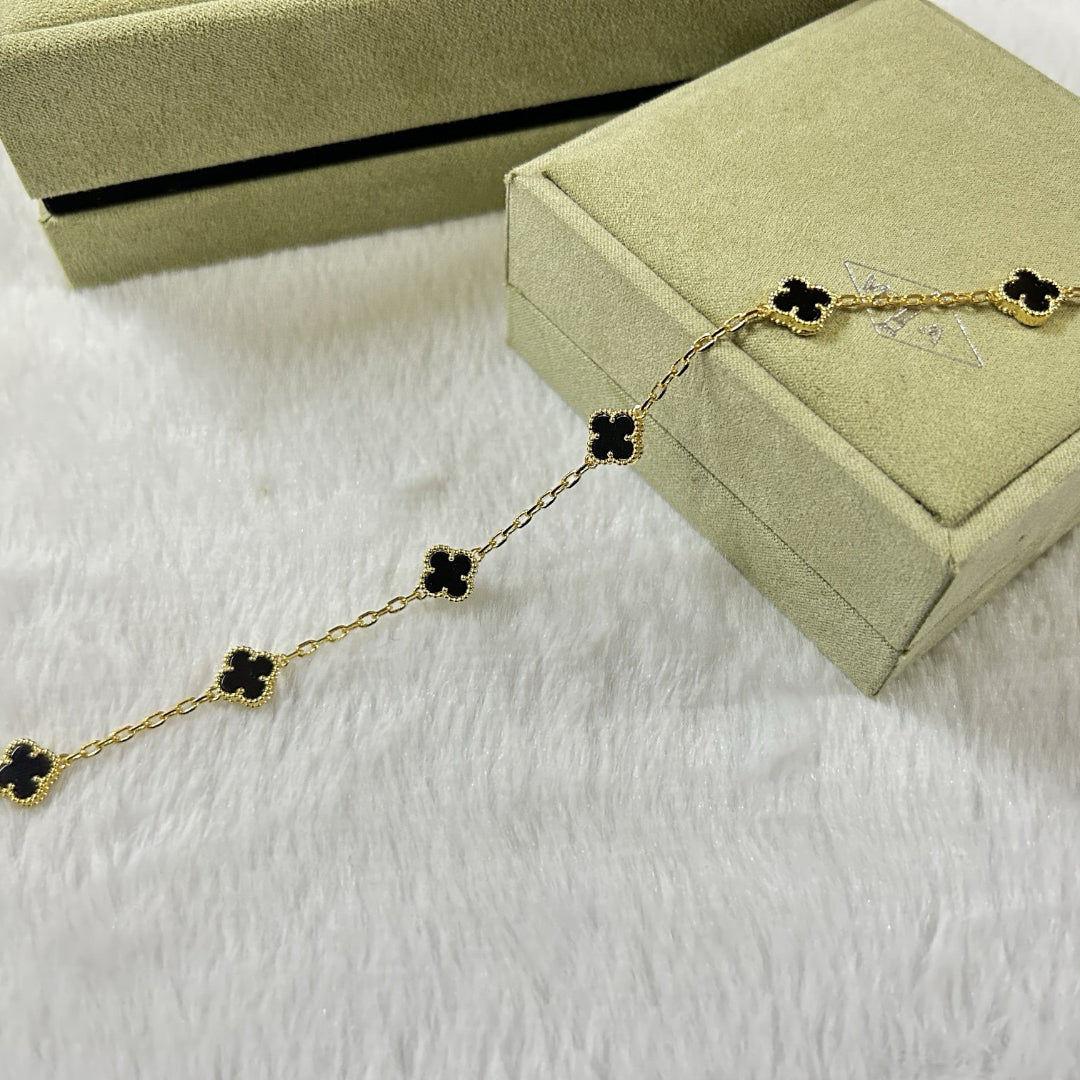 [Gaonasi]CLOVER 6 MOTIF  ONYXS BRACELET