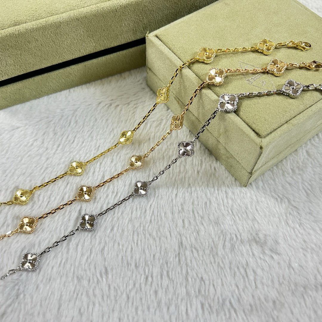 [Cadisa]CLOVER 6 MOTIF DIAMOND BRACELET