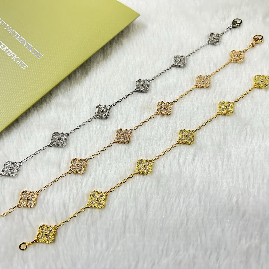 [Gaonasi]CLOVER 6 MOTIF DIAMOND BRACELET