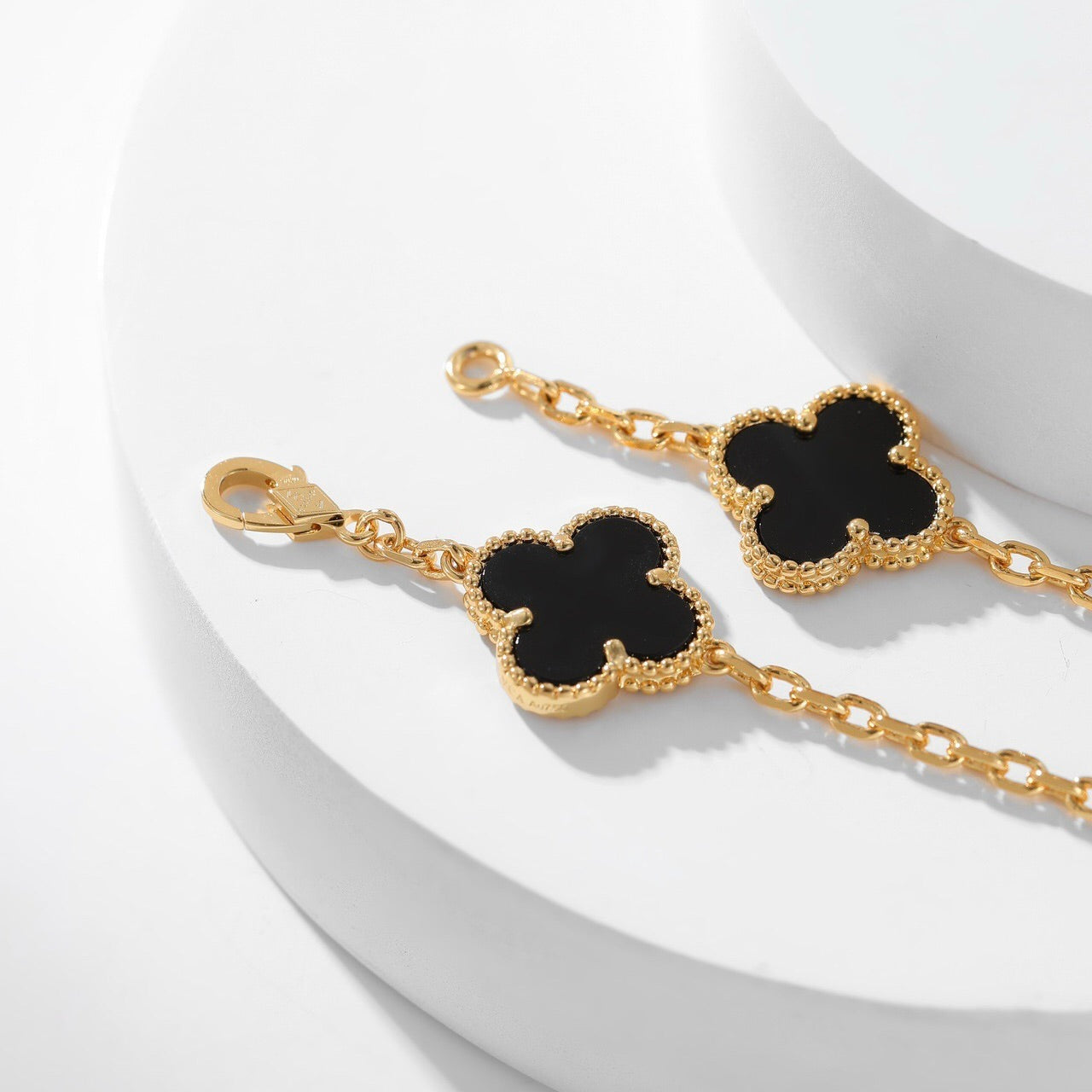 [Gaonasi]CLOVER 10 MOTIFS ONYX NECKLACE