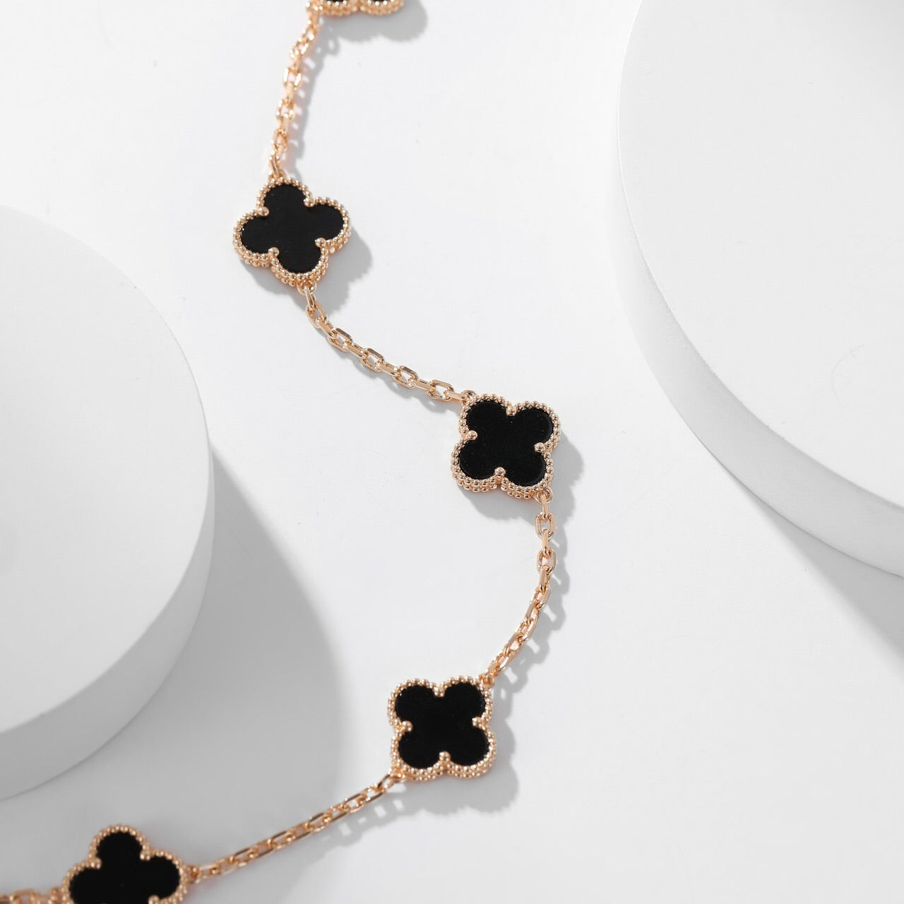 [Gaonasi]CLOVER 10 MOTIFS ONYX NECKLACE