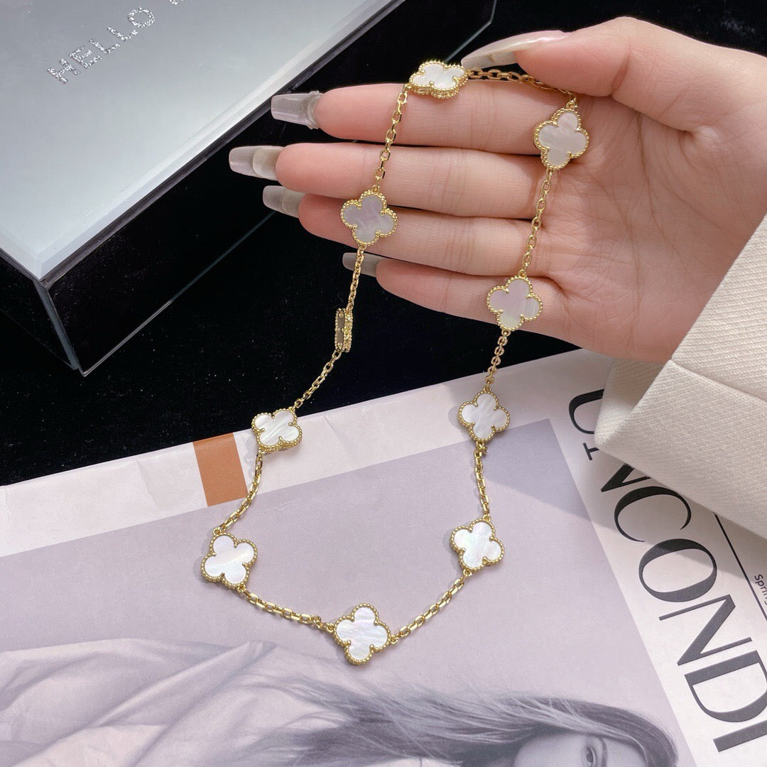 [Gaonasi]CLOVER 10 MOTIFS WHITE MOTHER OF PEARL NECKLACE