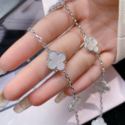 [Gaonasi]CLOVER 10 MOTIFS WHITE MOTHER OF PEARL NECKLACE