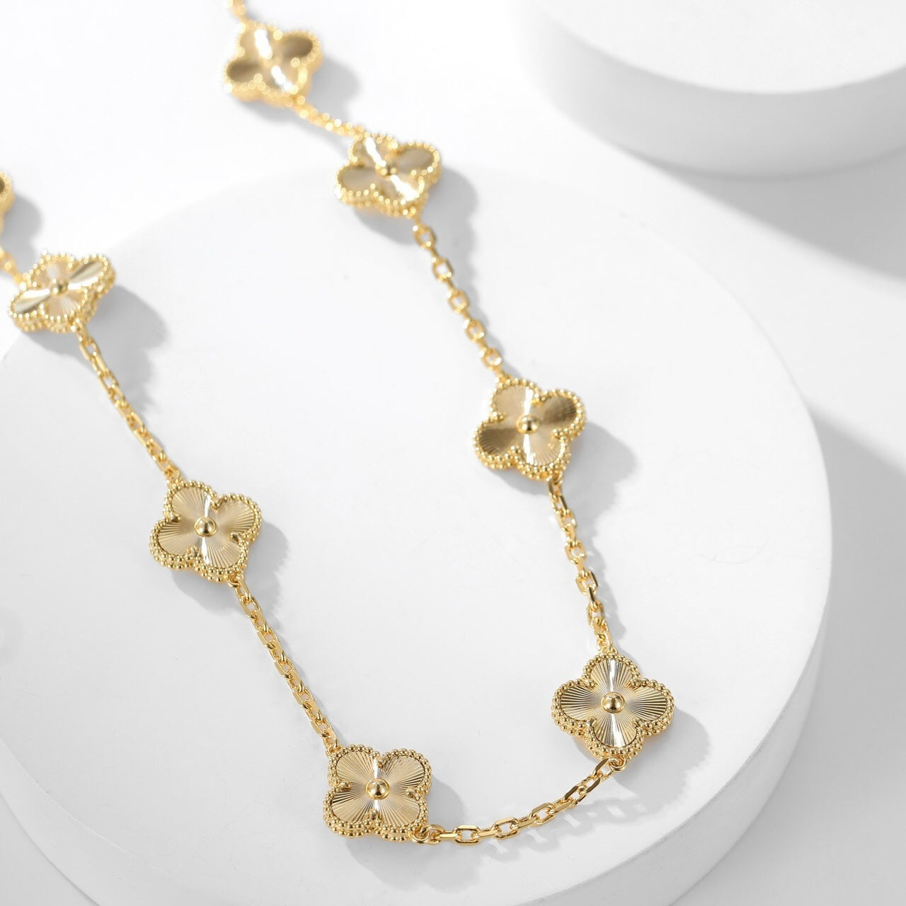 [Gaonasi]CLOVER 10 MOTIFS LASER NECKLACE