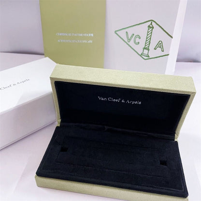 [Gaonasi]VA CLOVER BRACELET NECKLACE RING BOX GIFT BAG