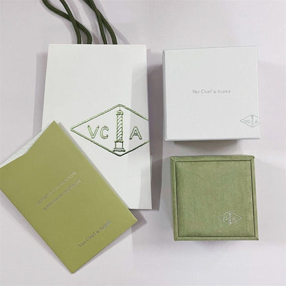 [Gaonasi]VA CLOVER BRACELET NECKLACE RING BOX GIFT BAG