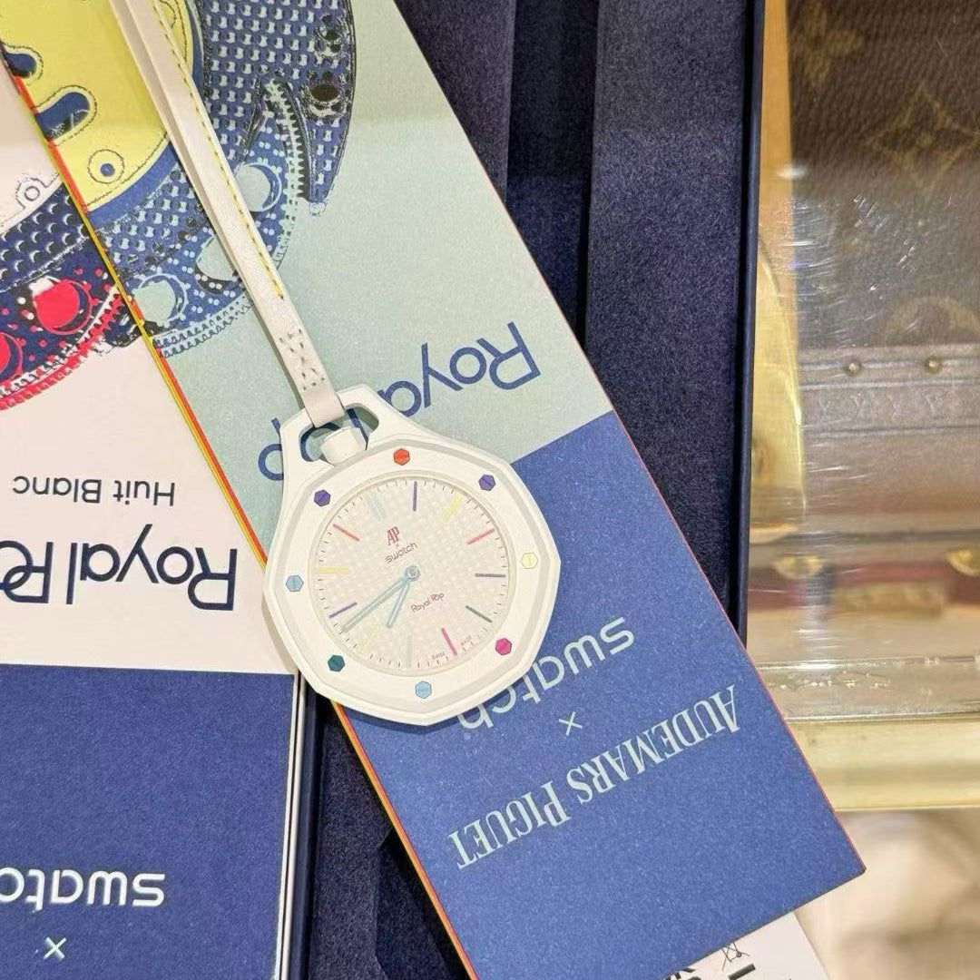Royal Oak Pop Watch  |  1:1 Not original（Ships by June 8）