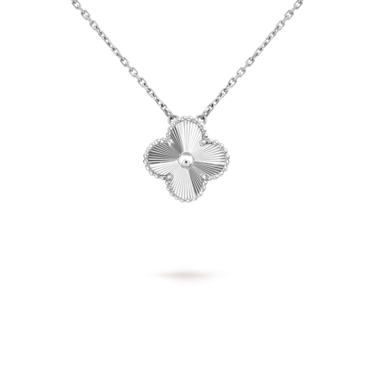 [Gaonasi]CLOVER 15MM NECKLACE SILVER COLLECTION
