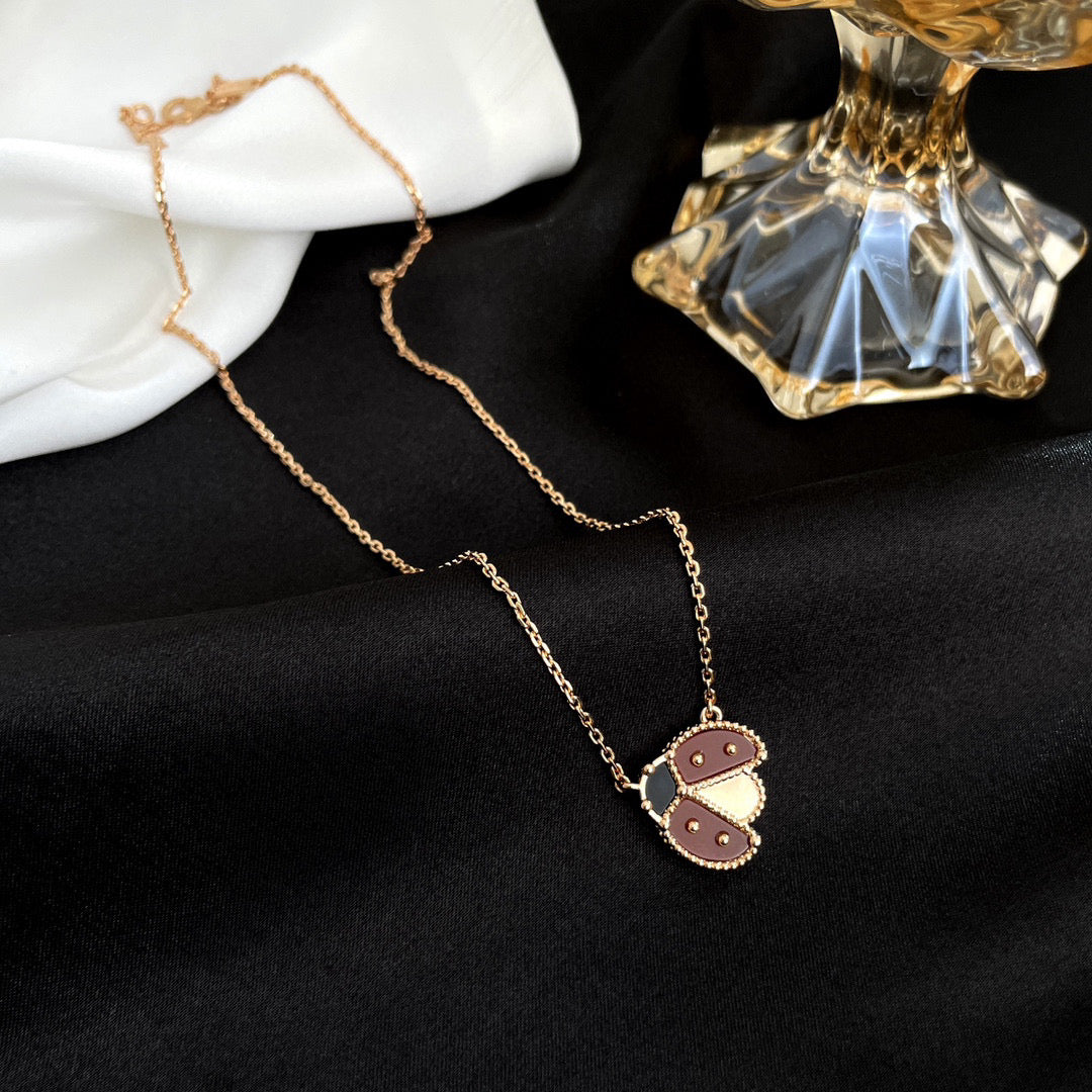 [Gaonasi]LUCKY  CARNELIANS LADYBUG NECKLACE