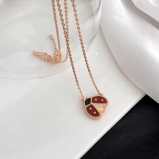 [Gaonasi]LUCKY  CARNELIANS LADYBUG NECKLACE