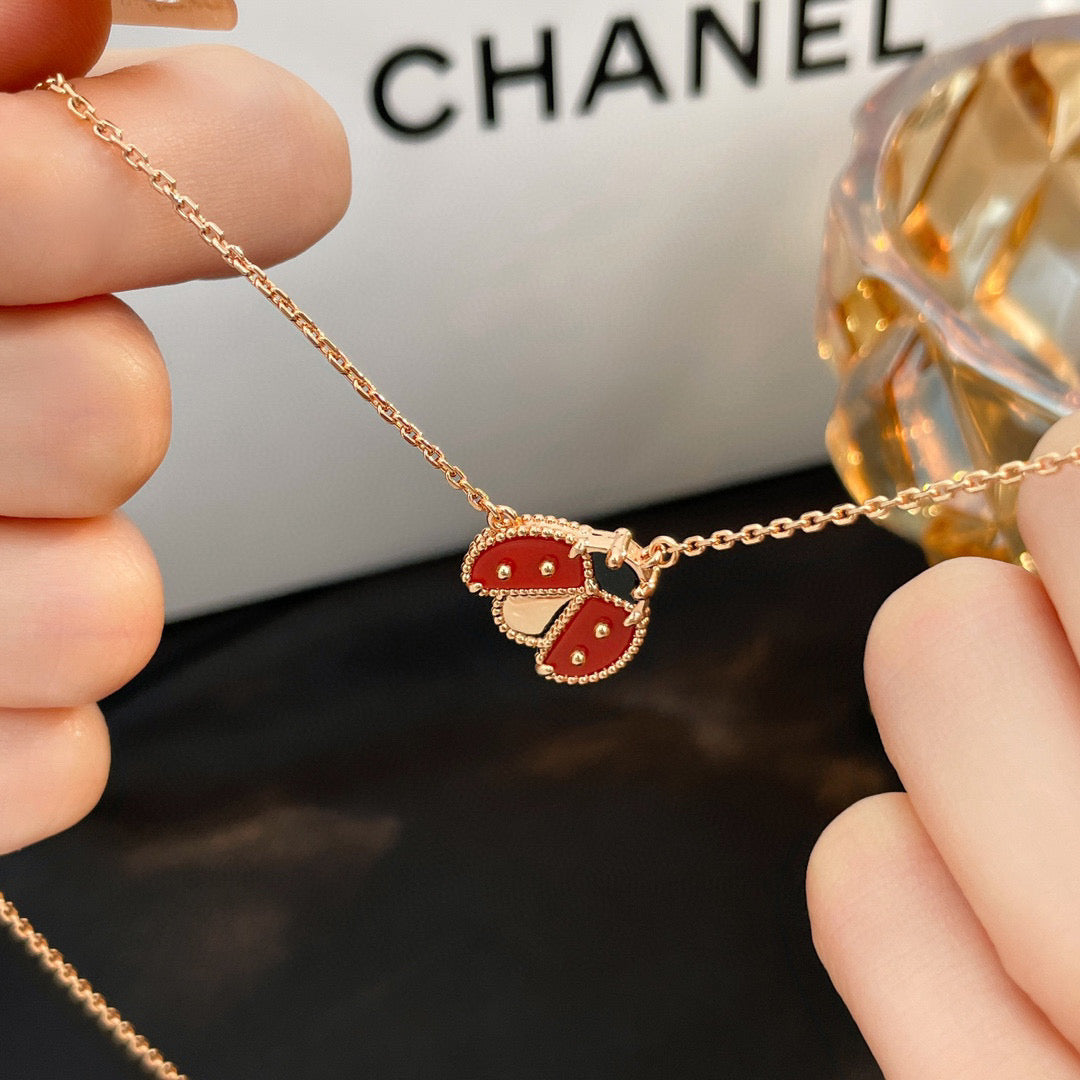 [Gaonasi]LUCKY  CARNELIANS LADYBUG NECKLACE