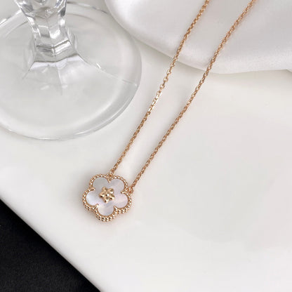 [Gaonasi]LUCKY  WHITE MOP  PLUM BLOSSOM NECKLACE