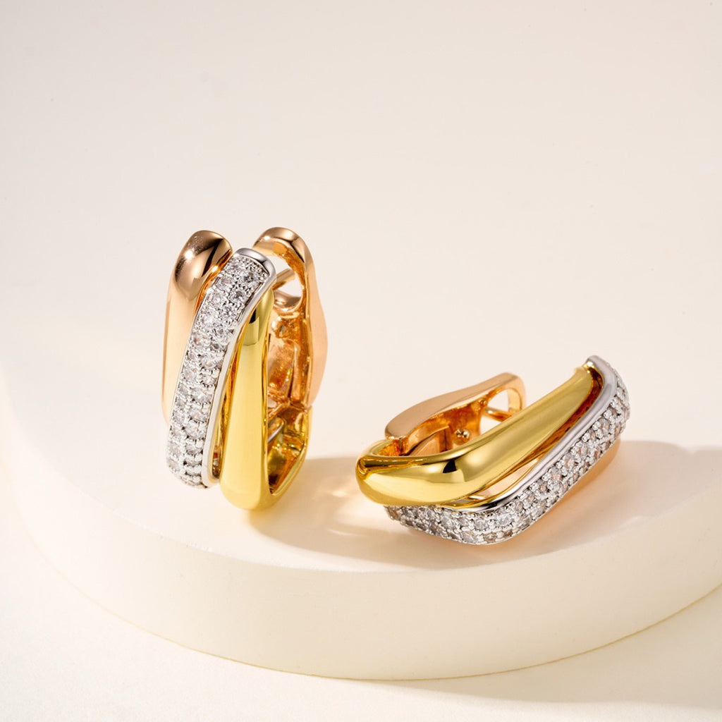 [Gaonasi Jewelry]TRINITY HALF DIAMOND  CUSHION EARRINGS