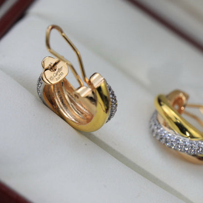 [Gaonasi Jewelry]TRINITY HALF DIAMOND  CLASSIC EARRINGS
