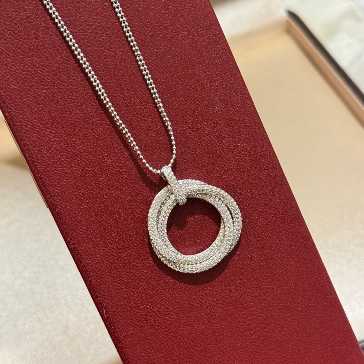 [Gaonasi Jewelry]TRINITY LARGE FULL DIAMOND  NECKLACE